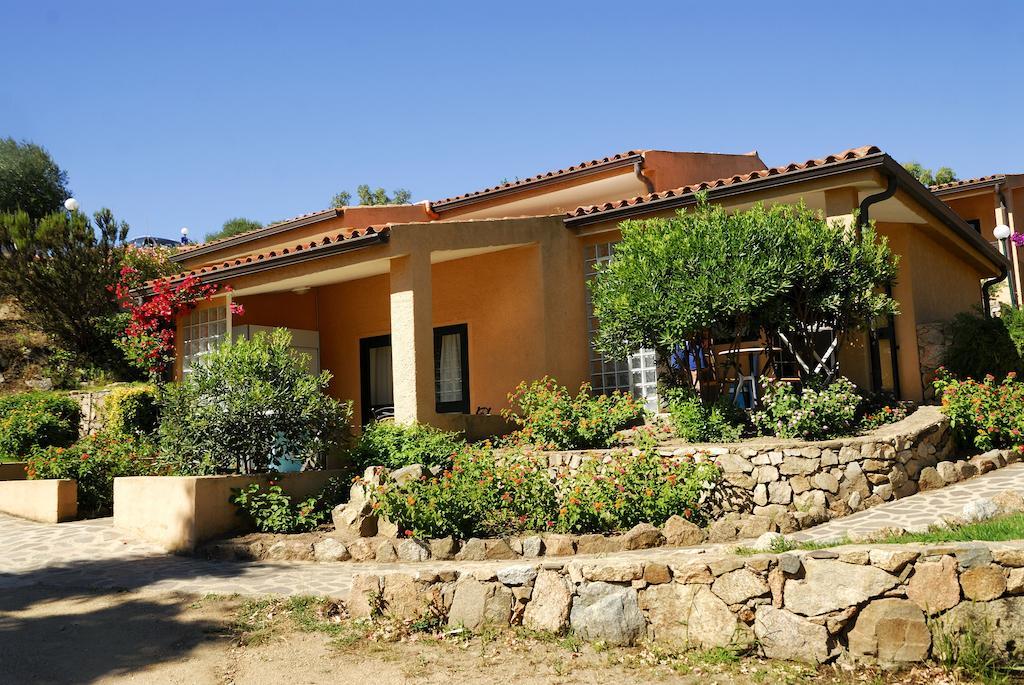 Camping Village Capo D'Orso Palau Esterno foto