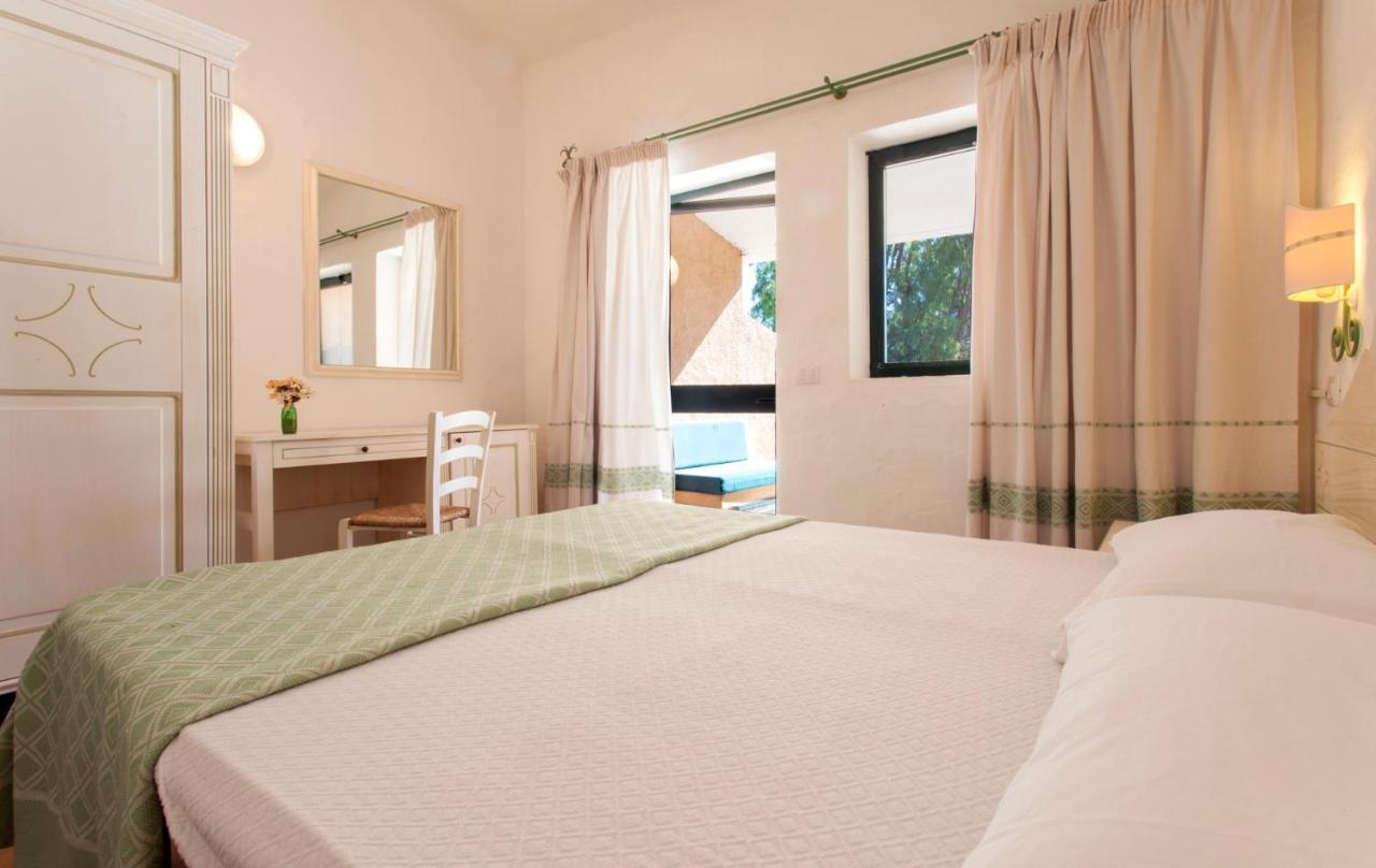 Camping Village Capo D'Orso Palau Esterno foto